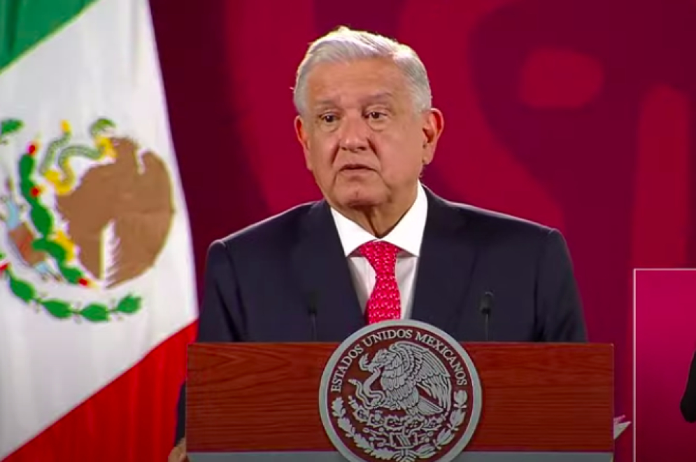 AMLO revela que ofreció el avión presidencial a Argentina