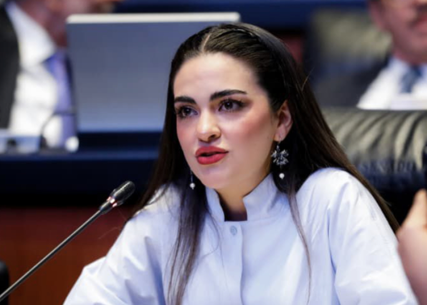 Andrea Chávez presume donaciones “al doble” para afectados por las lluvias