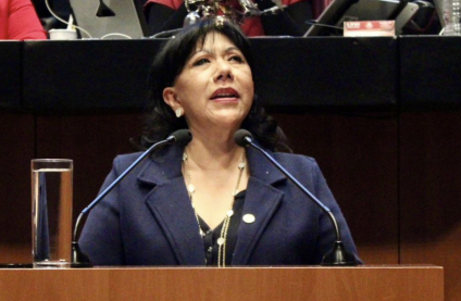 Anabell Ávalos busca reformar la ley para beneficiar a trabajadores con derechos laborales unificados