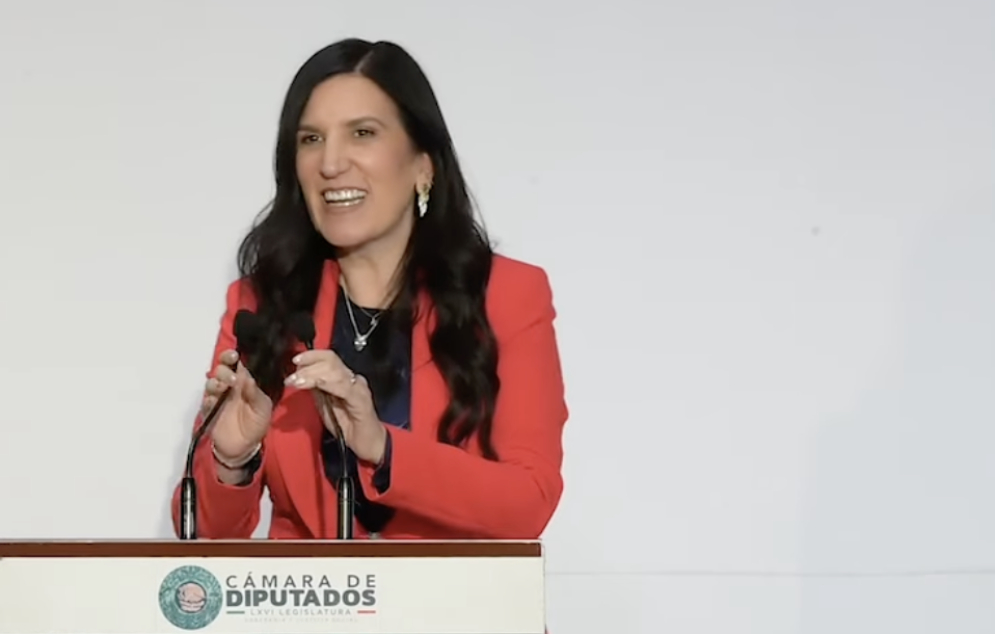 Kenia López lamenta trifulca morenista en el Congreso CDMX: “Cuando los golpes ganan, pierden los ciudadanos”
