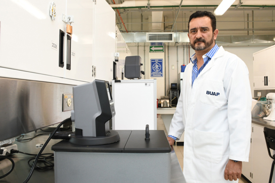 Investigadores BUAP generan pigmentos naturales para sustituir colorantes sintéticos