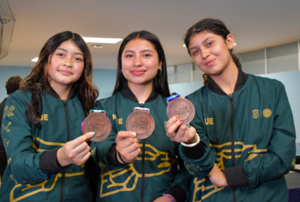 Ganan alumnas BUAP medalla de bronce en tenis de mesa
