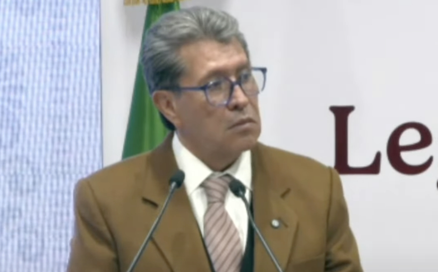 Monreal rechaza dar más presupuesto a la SCJN