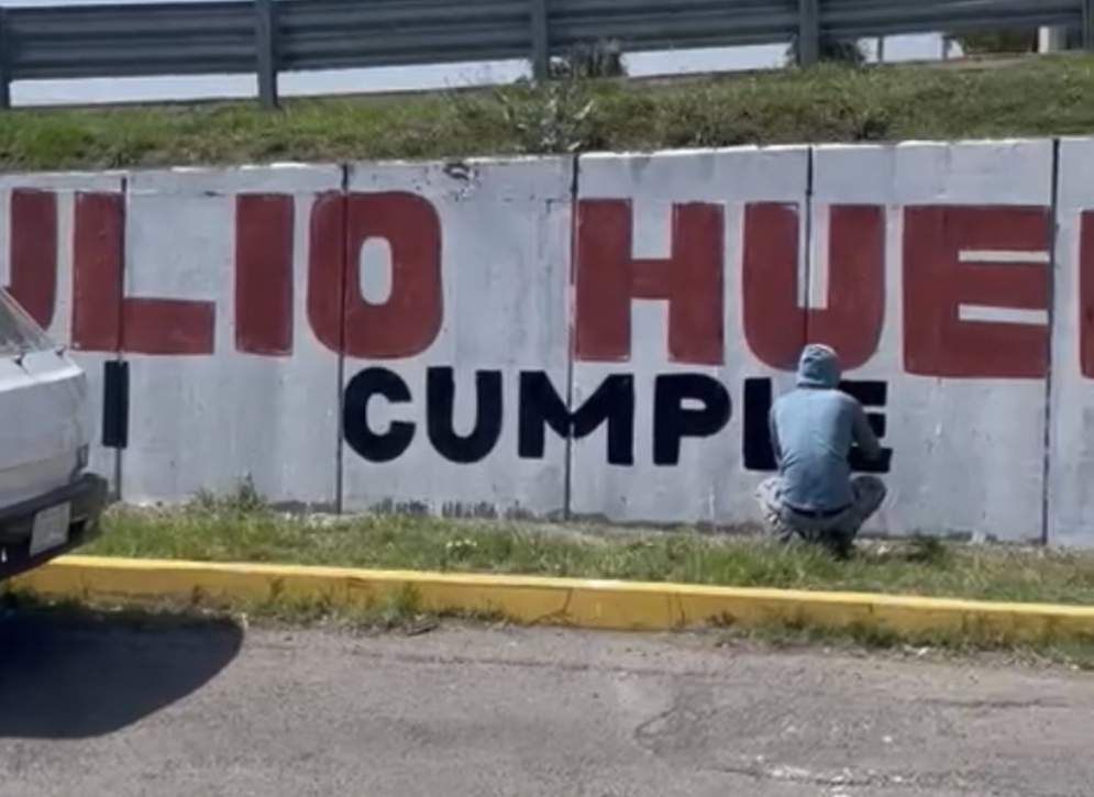 El gobierno del estado de Puebla anunció castigos para quienes pinten bardas y la infraestructura del gobierno.