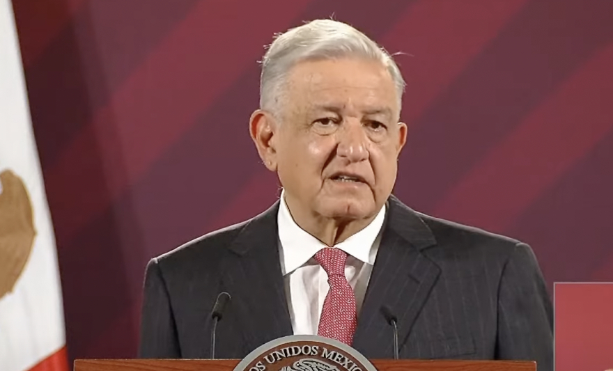 AMLO vuelve a hablar de elecciones pese a veda electoral