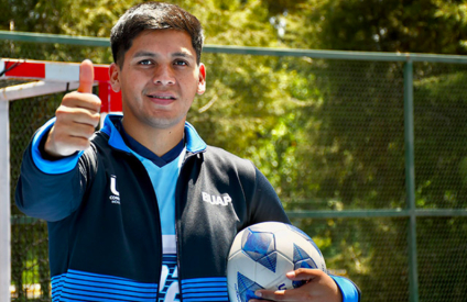 Estudiante BUAP representará a México en copa mundial de street soccer