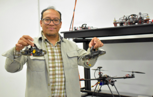 Olom-Lab, un espacio para la investigación en robótica móvil terrestre, aérea y marina