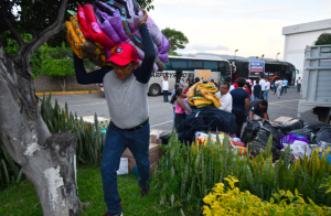 BUAP entrega más de 30 toneladas de víveres en apoyo a damnificados de Guerrero