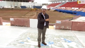 Cuitláhuac García sigue los pasos de AMLO y también va por remodelación de estadio Beto Ávila en Veracruz