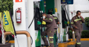 Gasolina estaría a 34 pesos el litro de no ser por apoyo del gobierno, presume Hacienda
