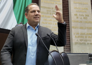 Diputado de Morena propone exámenes psicológicos a aspirantes a diputados tras escándalo discriminatorio de Nay Salvatori