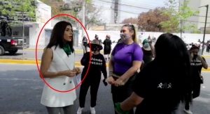 Corren a candidata de la 4T por intentar lucrar políticamente con un mural de víctimas de feminicidio
