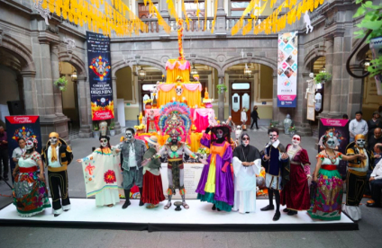 Ofrenda del Palacio Municipal de Puebla rompe récord; más de 112 mil personas la visitaron