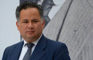 Santiago Nieto renuncia a la UIF pero reitera su ‘lealtad’ a AMLO