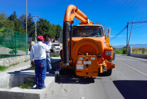 Realizan trabajos de desazolve en Zaragoza