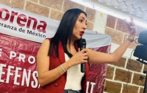 Asesinan a candidata de Morena a la alcaldía de Celaya durante mitin