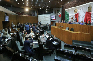 Congreso de Nuevo León modifica la ley para que a los 28 se pueda ser gobernador y a los 18 años alcalde