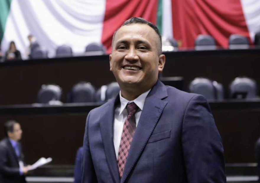 Morena en el Senado defiende a la Marina y a AMLO por acusaciones de huachicol fiscal
