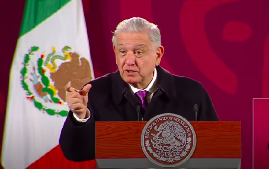 AMLO rechaza que México esté en recesión y pide también medir el bienestar