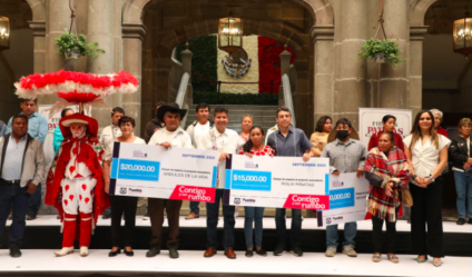 Entregan 31 apoyos a iniciativas parte del 'Programa Fomento a Proyectos Comunitarios'