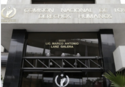 CNDH arremete contra el INAI; acusa que toman decisiones arbitrarias