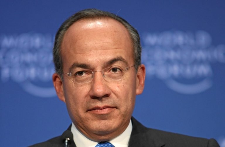 Calderón acusa a AMLO de intervenir en el INE, Poder Judicial y FGR