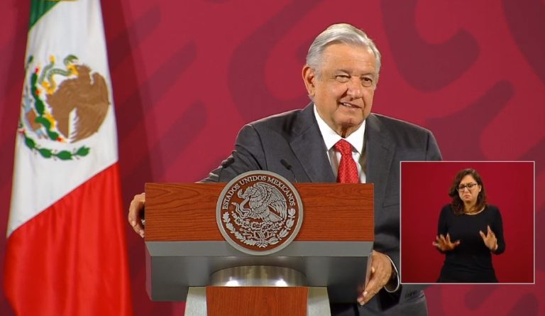 AMLO revira a Corral: “Tengo muy buena información; no voy a pelearme”