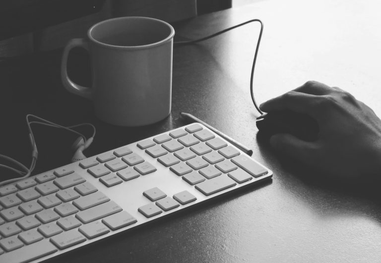 Hacienda va por aumento de impuestos a telefonía e internet en 2021