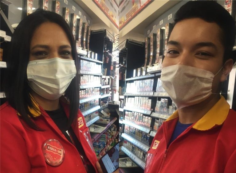 Morena busca que cajeros de Oxxo ganen igual que cajeros bancarios