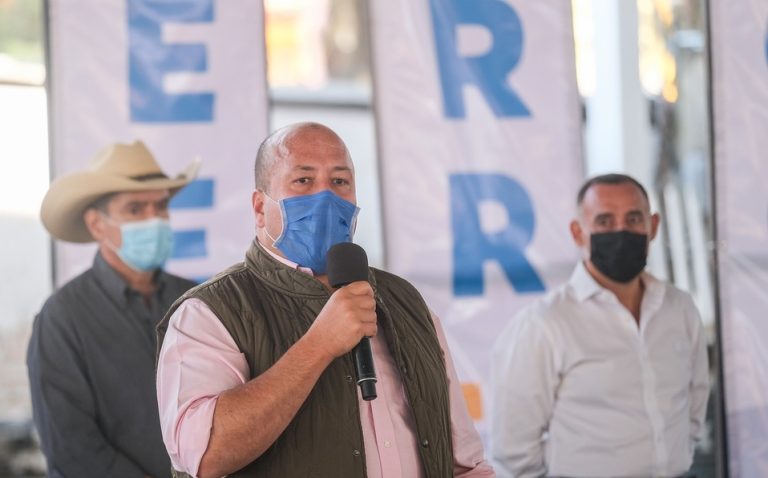 Jalisco no debe al SAT, responde Alfaro a AMLO y le recuerda obras inconclusas de la Federación