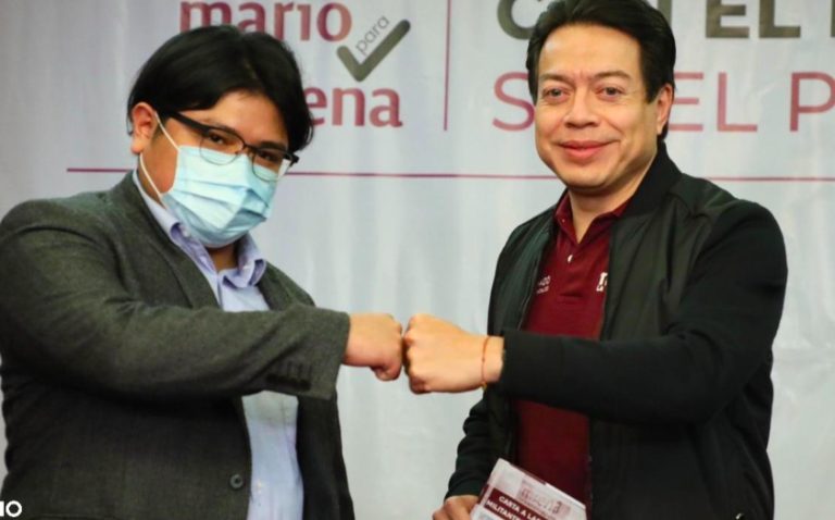 Se une Gibrán Ramírez con Mario Delgado por la dirigencia de Morena