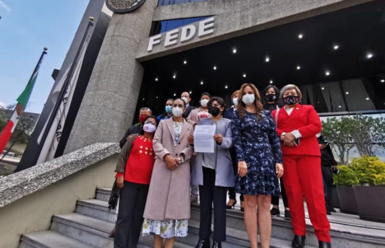 Diputados de Morena amenazan con romper mayoría en San Lázaro; no reconocen a Delgado