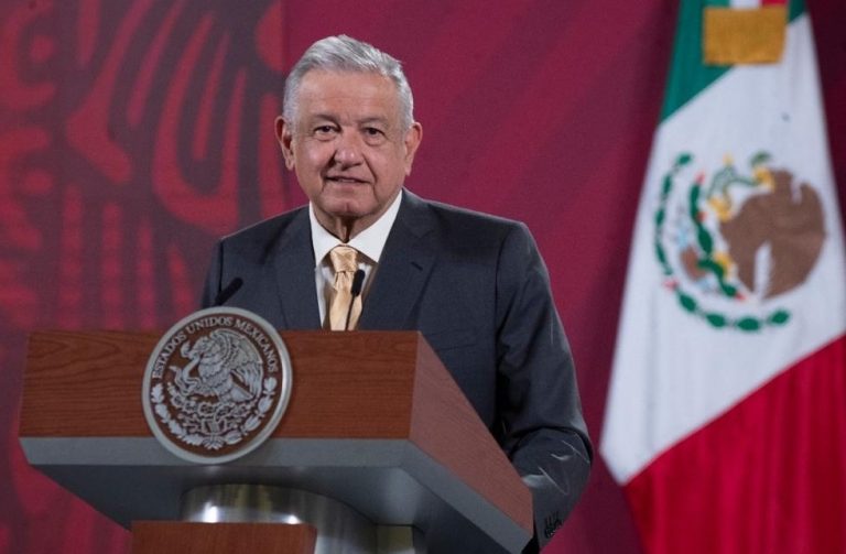 Aprueba AMLO extinción de fideicomisos; “estaban fuera de control”
