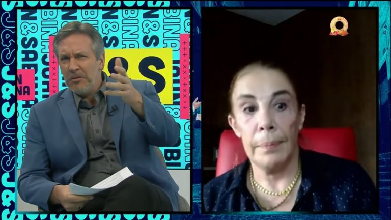 Sabina Berman se lanza contra Gatell; pide cuarentena y medidas drásticas por pandemia