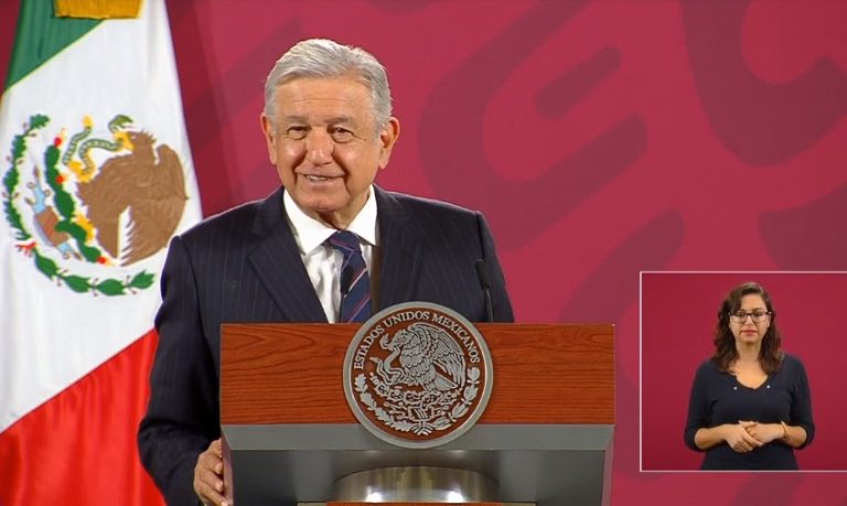 Informa AMLO que en México no hay investigaciones por narcotráfico a Cienfuegos