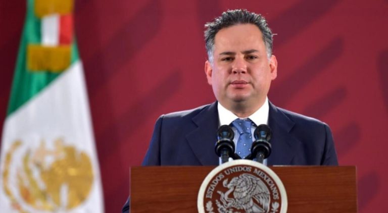 “Son menores los ilícitos”, dice Santiago Nieto al justificar que se investiga menos a la 4T