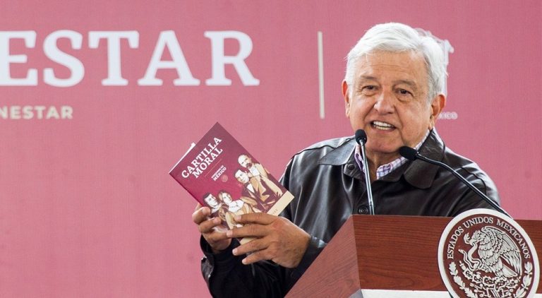 AMLO presenta la guía ética para la Transformación de México