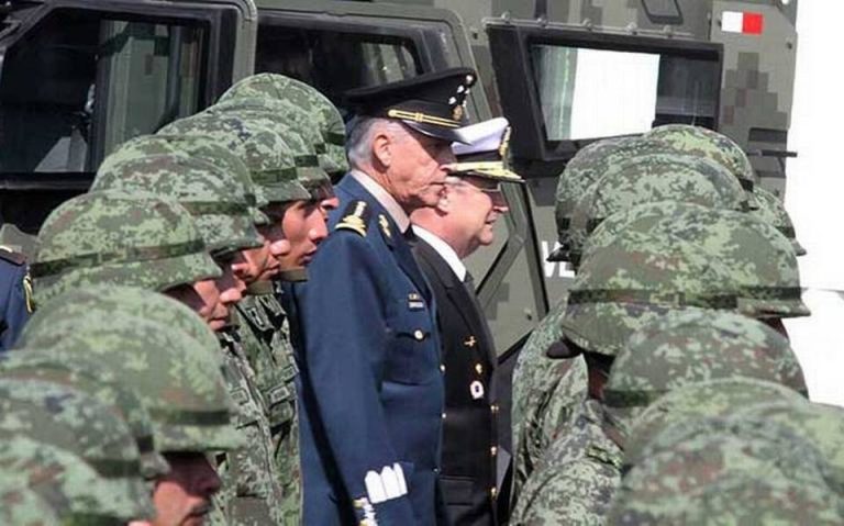 Militares arman ‘coperacha’ para apoyar a Cienfuegos en su juicio en EEUU