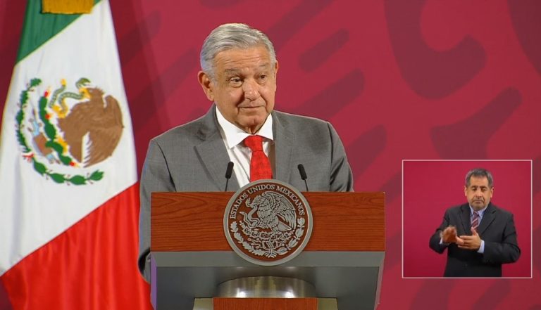 Ve AMLO que hay problemas dentro de FRENAAA: su causa no es justa