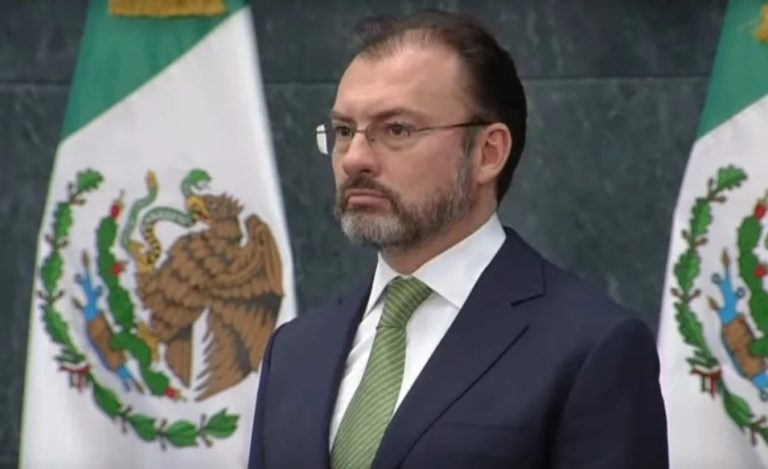 FGR desiste y retira su solicitud de aprehensión contra Videgaray