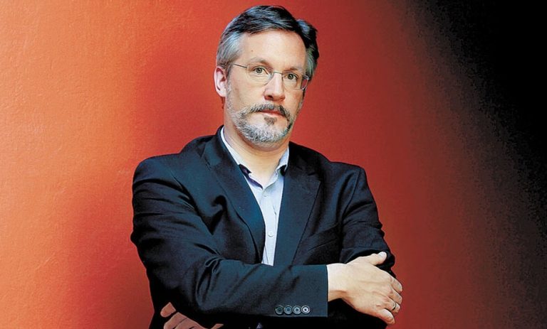 En la pandemia no será el neoliberalismo quién salve vidas, será el Estado: asegura Ackerman