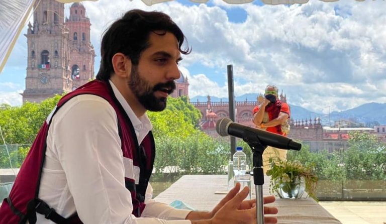 Attolini se destapa y revela que buscará una diputación federal por Coahuila