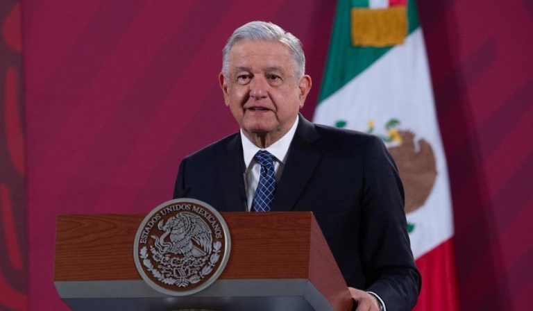 Evita AMLO hablar sobre fracaso de la SFP en inhabilitar empresa del hijo de Bartlett