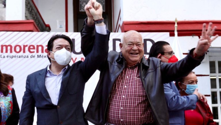 En Morena militantes ya no creen en encuestas para elegir candidatos; acusan favoritismos