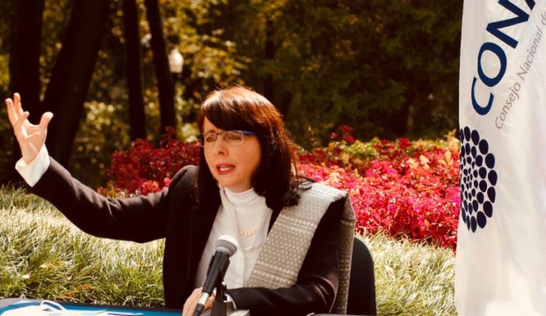 Directora del Conacyt culpa al neoliberalismo del atraso en desarrollo de vacuna anti COVID-19