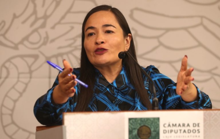 El presidente pinta un país que no existe: Verónica Juárez