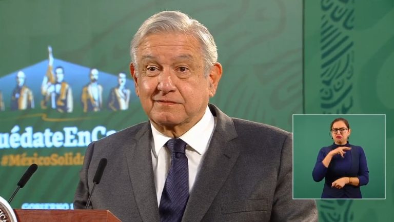 AMLO se vuelve a lanzar contra el INE y lo acusa de una censura descarada; “le tiene miedo a la democracia”