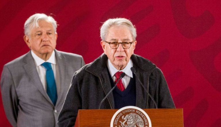 Jorge Alcocer y un equipo de diversos especialistas atienden a AMLO por COVID