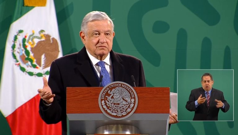 AMLO revela carta al Rey de España: pide aceptar crímenes en la conquista y que se disculpe