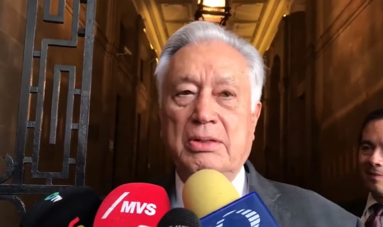 Bartlett secunda a AMLO; dice que organismos autónomos estorban y si se pueden absorber